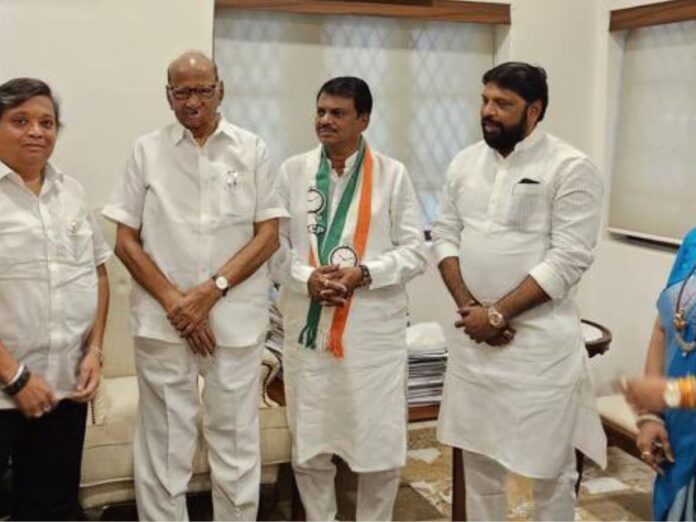 शरद पवार आज चुनाव आयोग जाएंगे