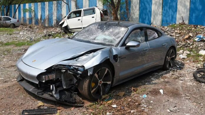 Pune Police Porsche Accident
